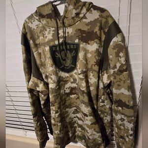 Raiders camo hoodie 2x